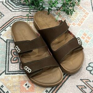 Skechers sandals